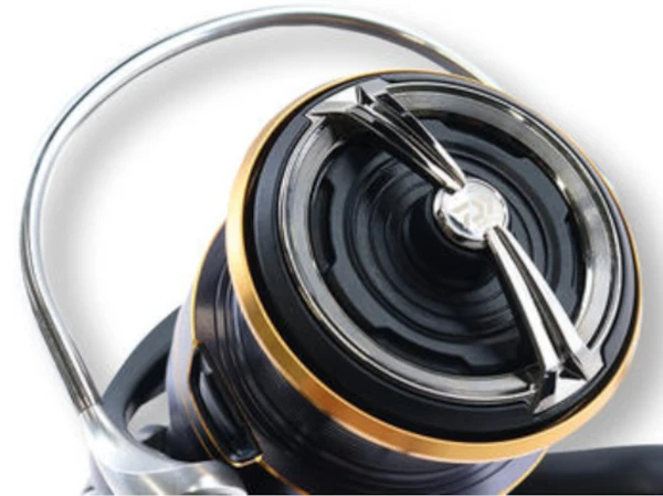 Daiwa 20 Legalis LT 3000-CXH 1 Daiwa 20 Legalis LT 3000-CXH